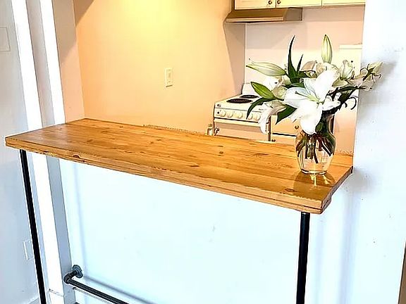 5th image of 448 Bergen St APT 4C
