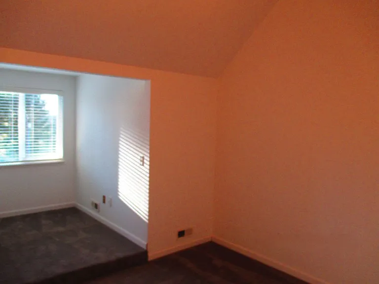 33124 E Lake Holm Dr SE — Photo 12