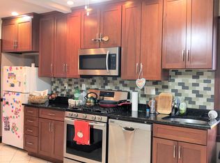 123 Willow St #1, West Roxbury, MA 02132