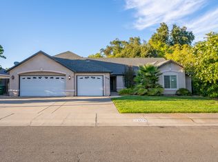 2678 Queens Way, Redding, CA 96001
