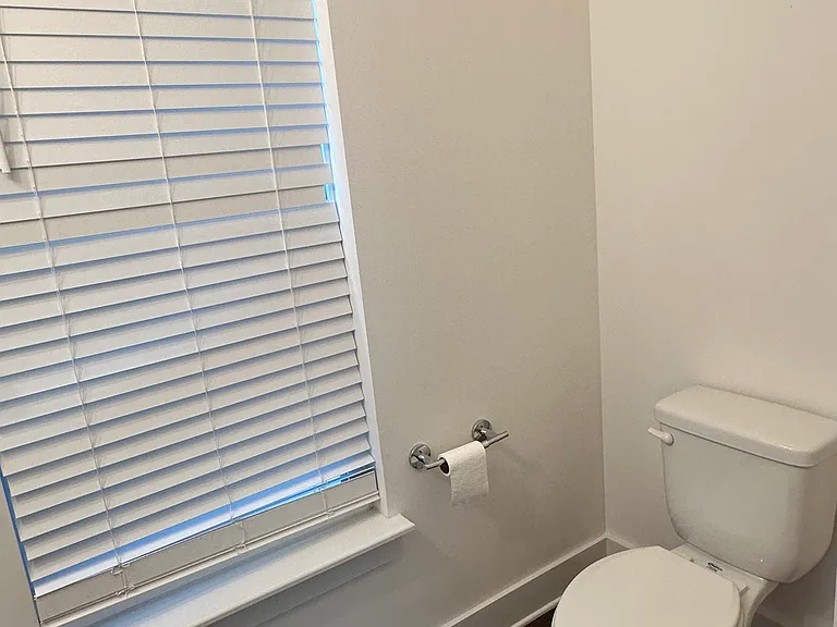 1633 54th Ave N #17 — Photo 6