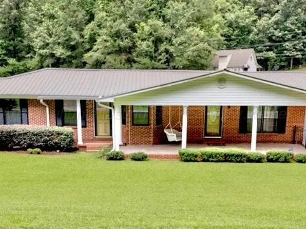 530 11th St NW, Fayette, AL 35555