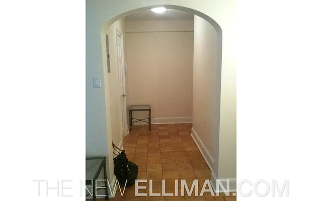 Rented by Douglas Elliman | media 14