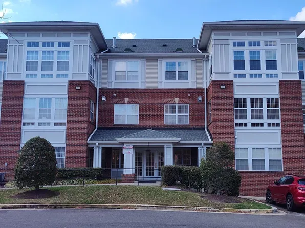 1 Cameron Grove Blvd APT 301, Upper Marlboro, MD 20774