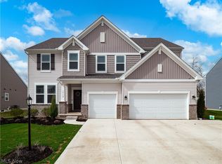 10134 Rosalee Ln, Strongsville, OH