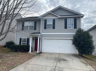 4611 Christenbury Hills Ln, Charlotte, NC 28269