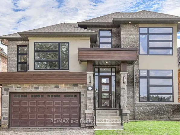 421 Somme St, Woodstock, ON N4T 0K3
