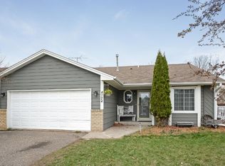 4724 Heather Ridge Rd N, Oakdale, MN 55128