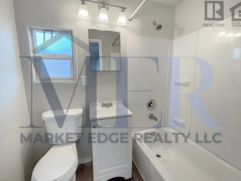 3601 W Melvin St — Photo 16