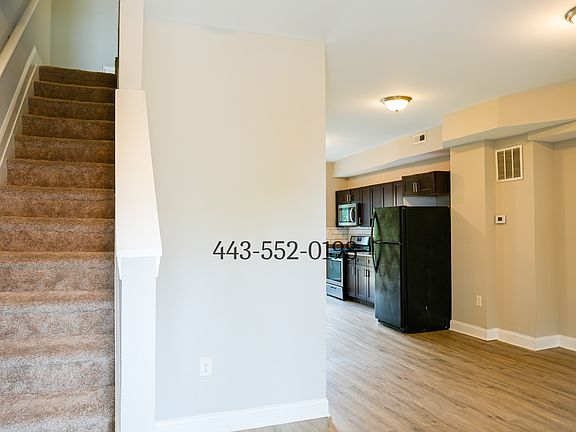 5th image of 665 Dumbarton Ave