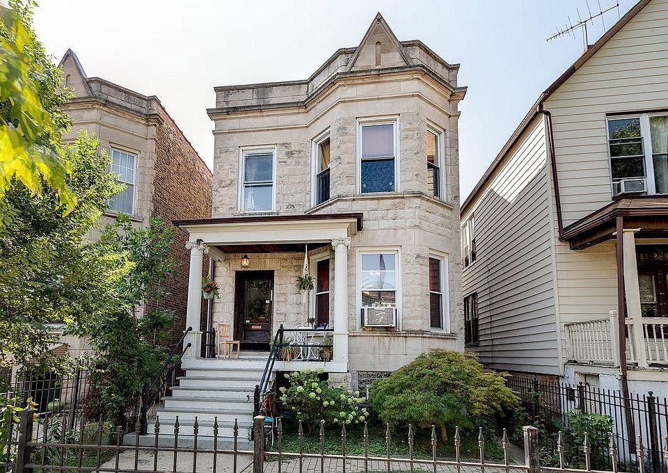 1st image of 3609 W Wrightwood Ave #G