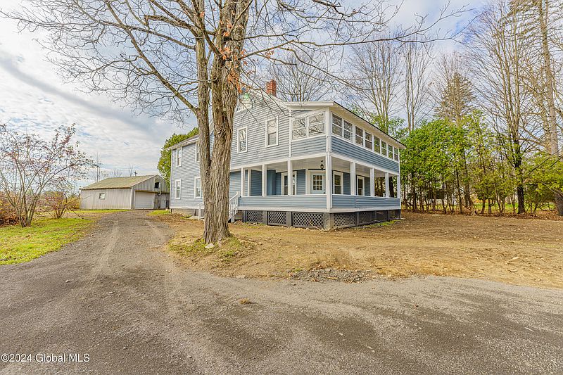 2nd image of 2 Parkhurst Road