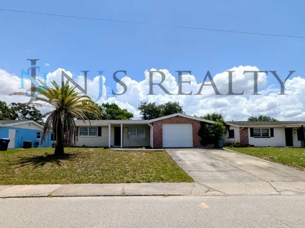9520 Gray Fox Ln, Port Richey, FL 34668