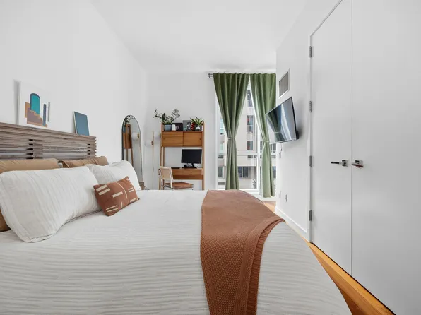 135 North 11th Street image 8 of 18