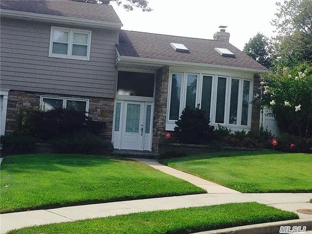 1st image of 1 Quail Ct