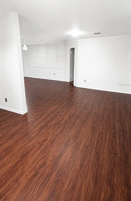 3 bed, 2.0 bath, 1718 sqft, $2,650 — Photo 4