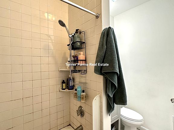 4th image of 8A Sewall St #1