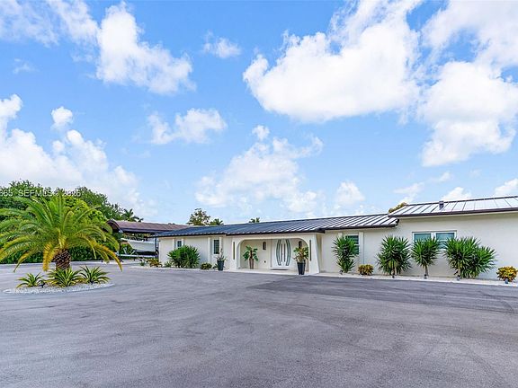 4th image of 24655 SW 212th Ave