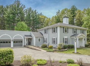 28 Page Rd, Bedford, MA 01730