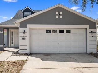 512 Cape Cod Cir, Valrico, FL 33594