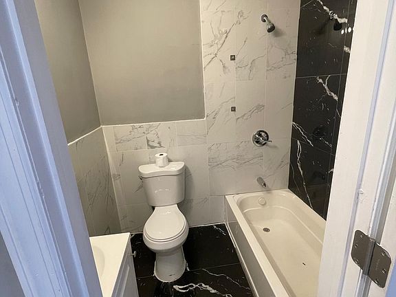 2nd image of 729 S 15th St Floor 3