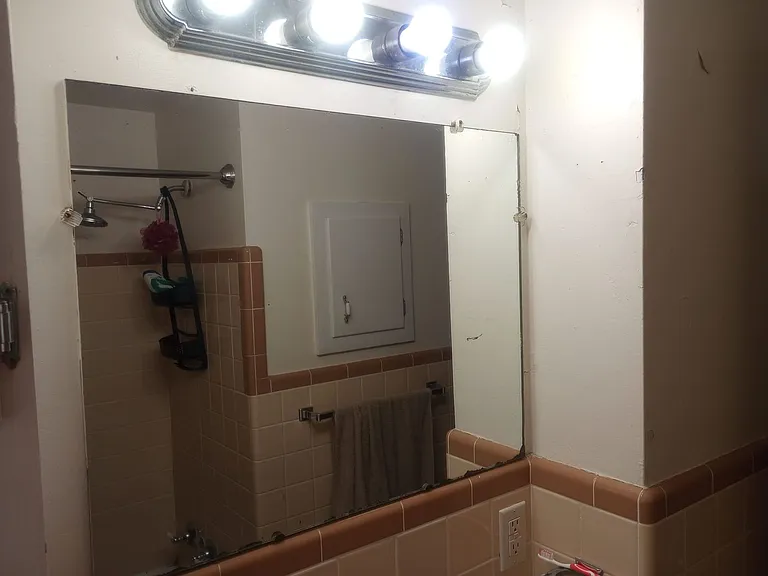 4409 Monona Dr — Photo 10