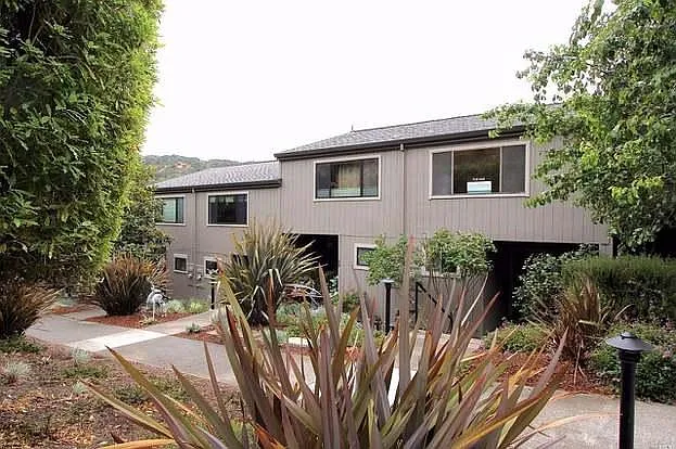 15 Corte Mesa Dr — Photo 3