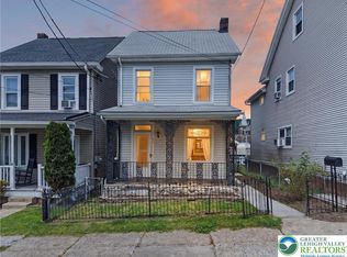 43 E Phillips St, Coaldale, PA 18218