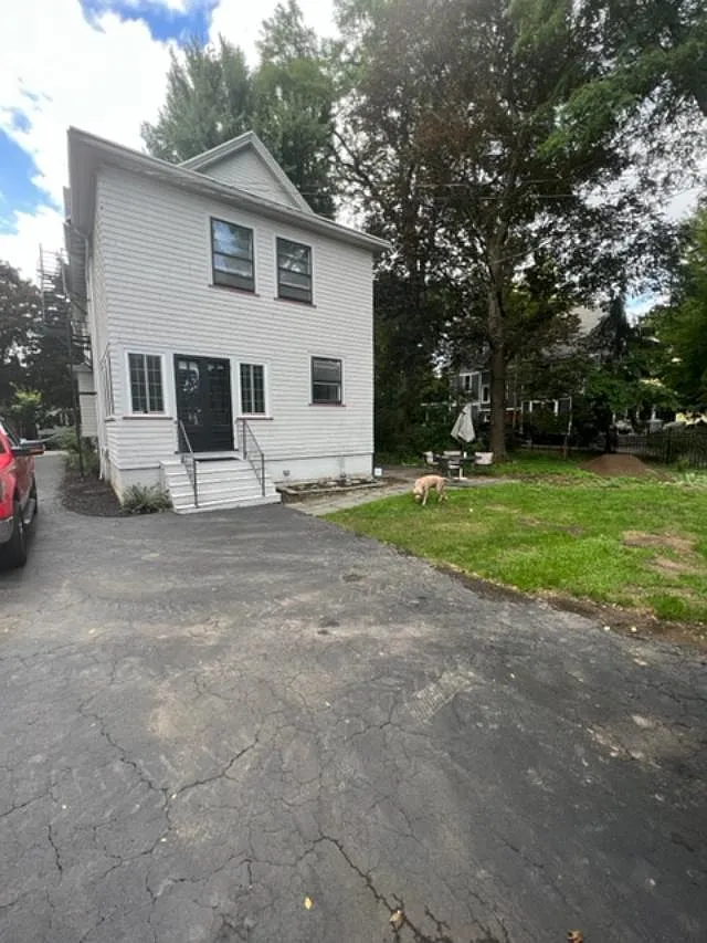 110 Berkeley St — Photo 4