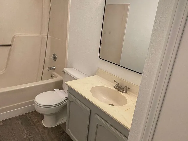 2513 Freedom Ln — Photo 16