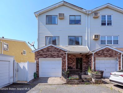 25 Jillian Ct, Staten Island, NY, 10310