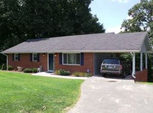 234 Oak St, Mt Carmel, TN 37645