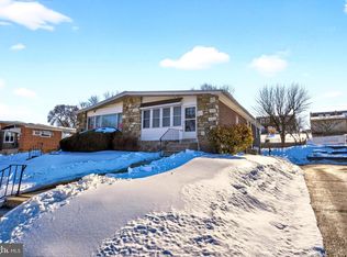 233 Dimarco Dr, Philadelphia, PA 19154