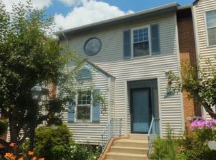 5925 Heatherwood Ct, Alexandria, VA 22310