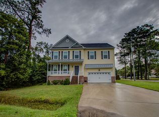 249 Deepwater Dr, Chesapeake, VA 23322