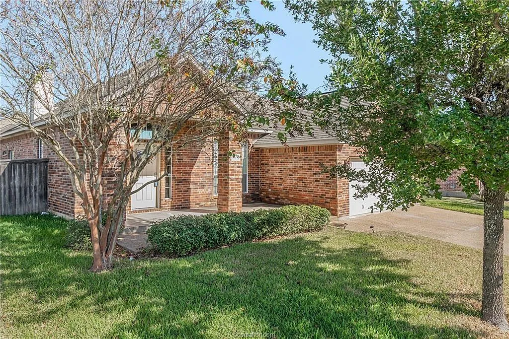 Building Photo - 4009 Reatta Ln