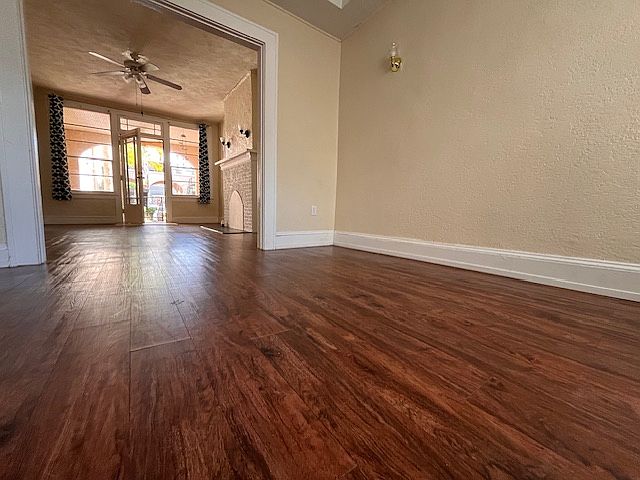Dining room looking towards the entrance