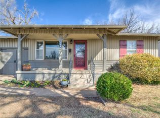 105 E 12th St, Edmond, OK 73034