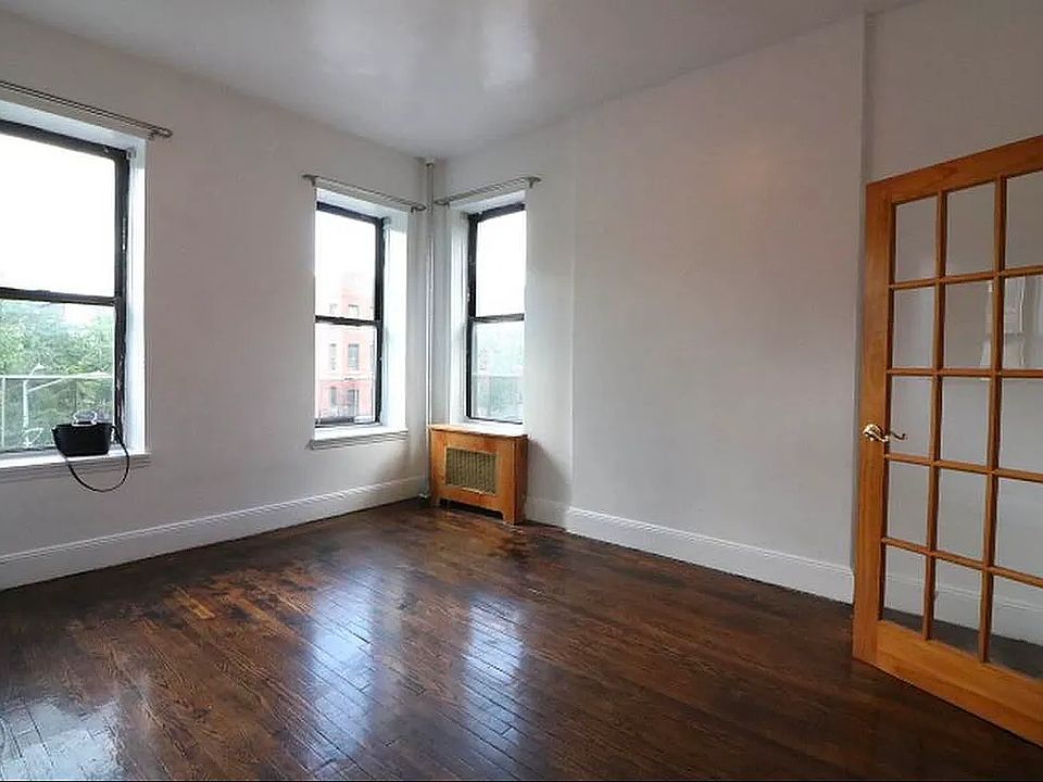 1st image of 374 W 46th St APT 3W