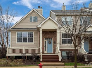 394 Broadmoor Ln, Bartlett, IL 60103