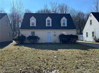19316 Meadowlark Ln, Warrensville Heights, OH