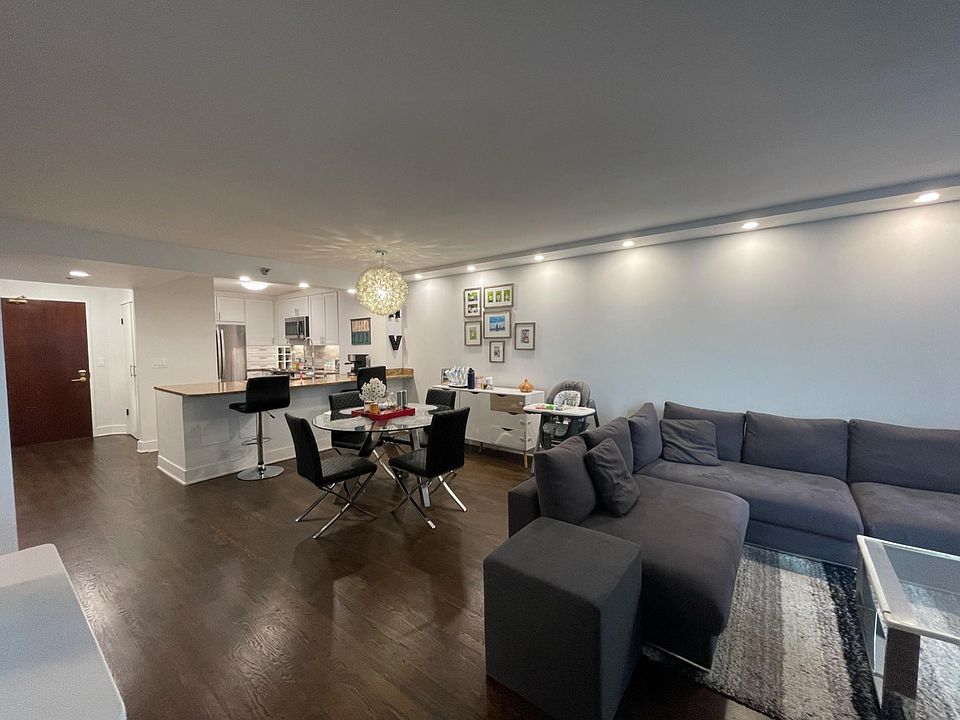 1st image of 201 N Harbor Dr #3206