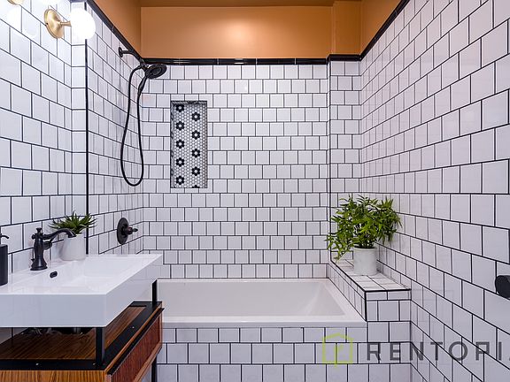 5th image of 187 Kent Ave #677