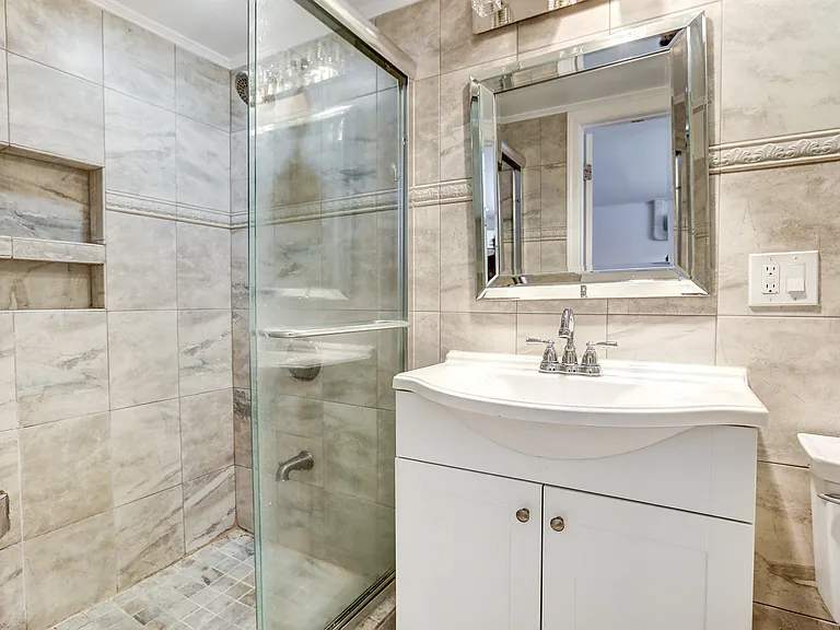 3539 Porter St NW — Photo 13