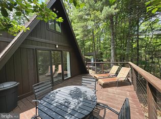 393 S Maple Rd, Mount Jackson, VA 22842