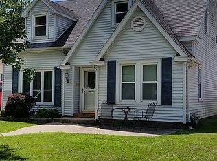 1117 S 14th St, Mattoon, IL