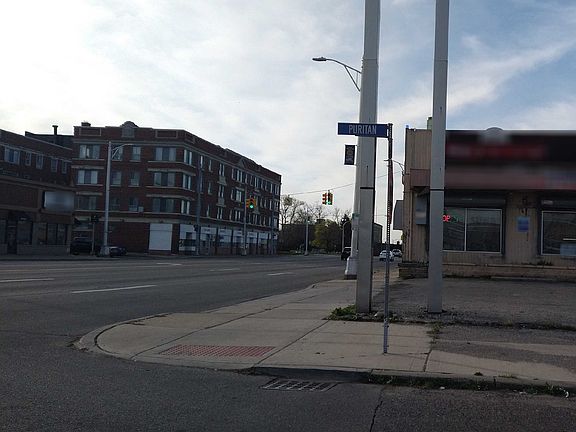 5th image of 26 Puritan St