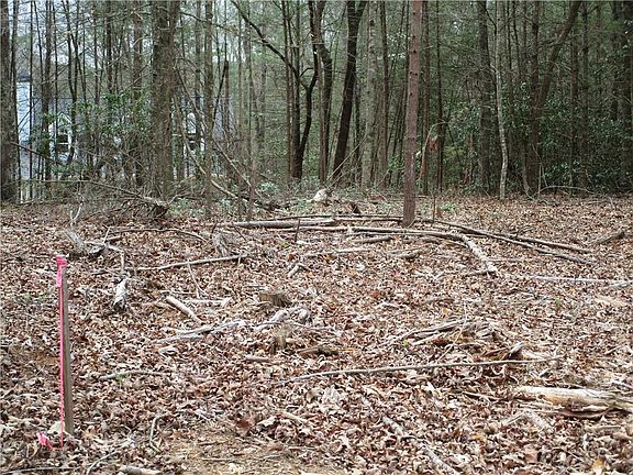 4th image of E New Hope Rd