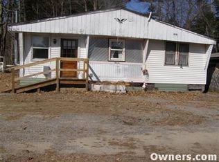 725 River Rd, New Boston, NH 03070