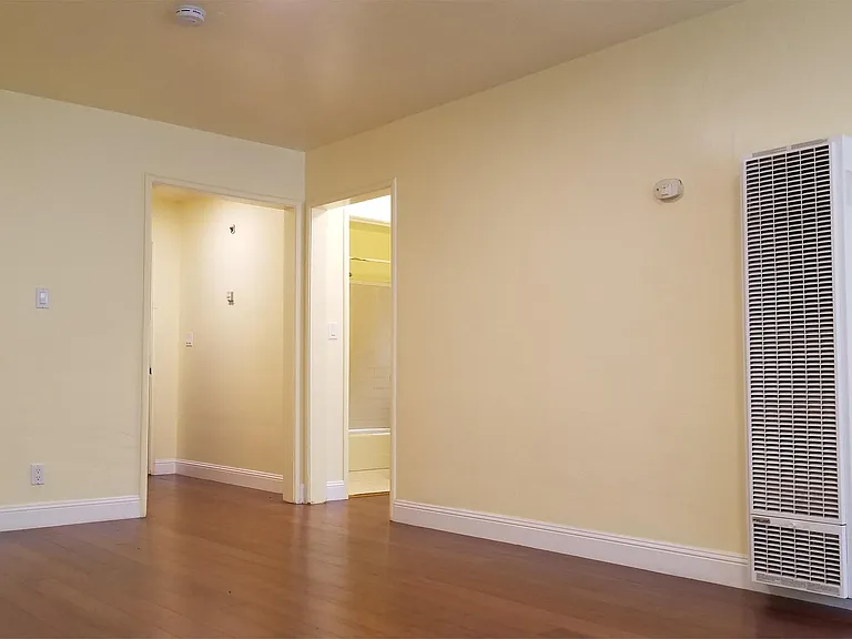 2726 Park Blvd #E — Photo 14